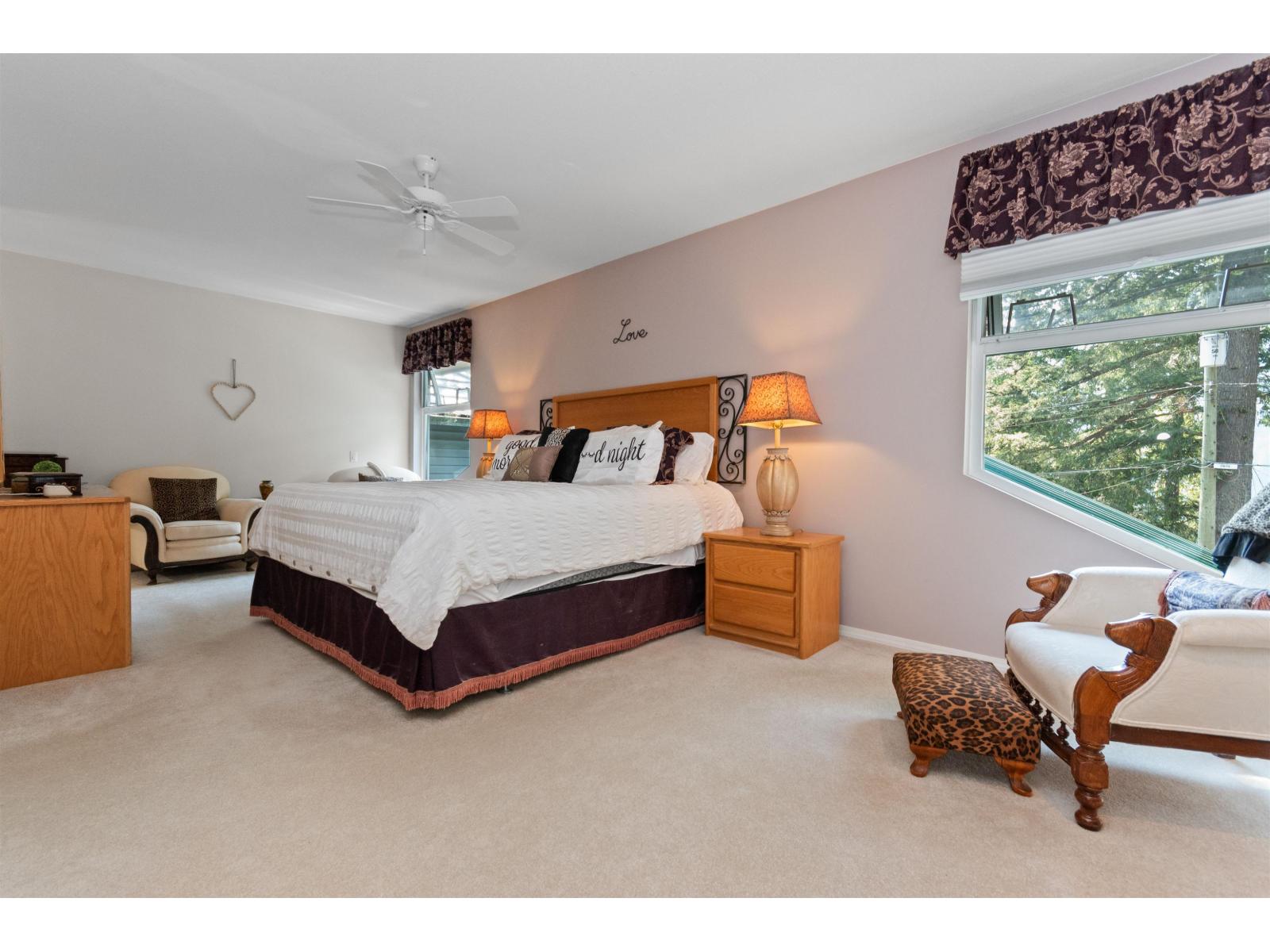 262 FIRST AVENUE, Cultus Lake North, Cultus Lake