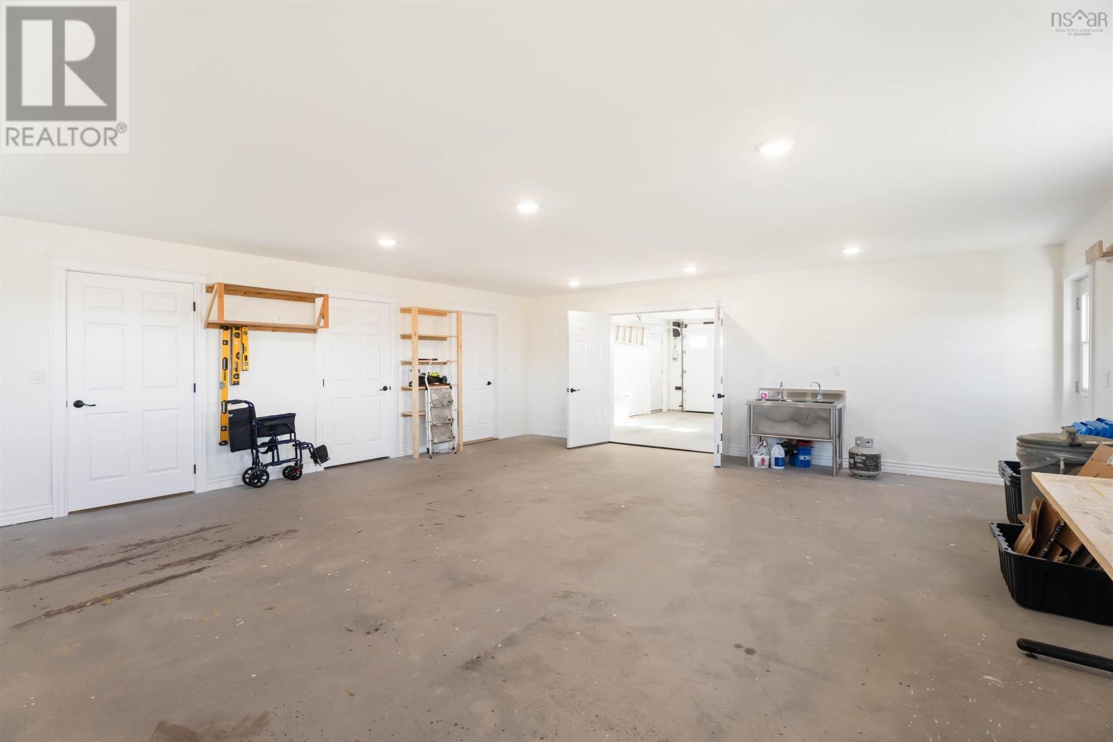 Property 33 of 45 of 2313 Davidson Street