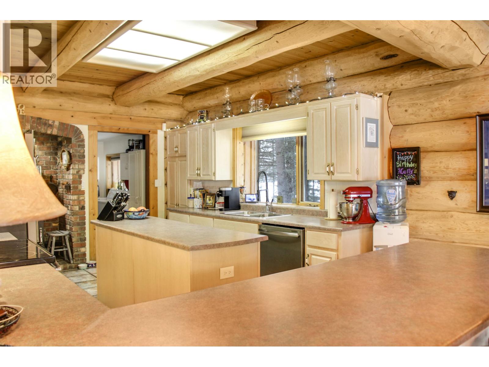 8494 GERALD CRESCENT, Bridge Lake