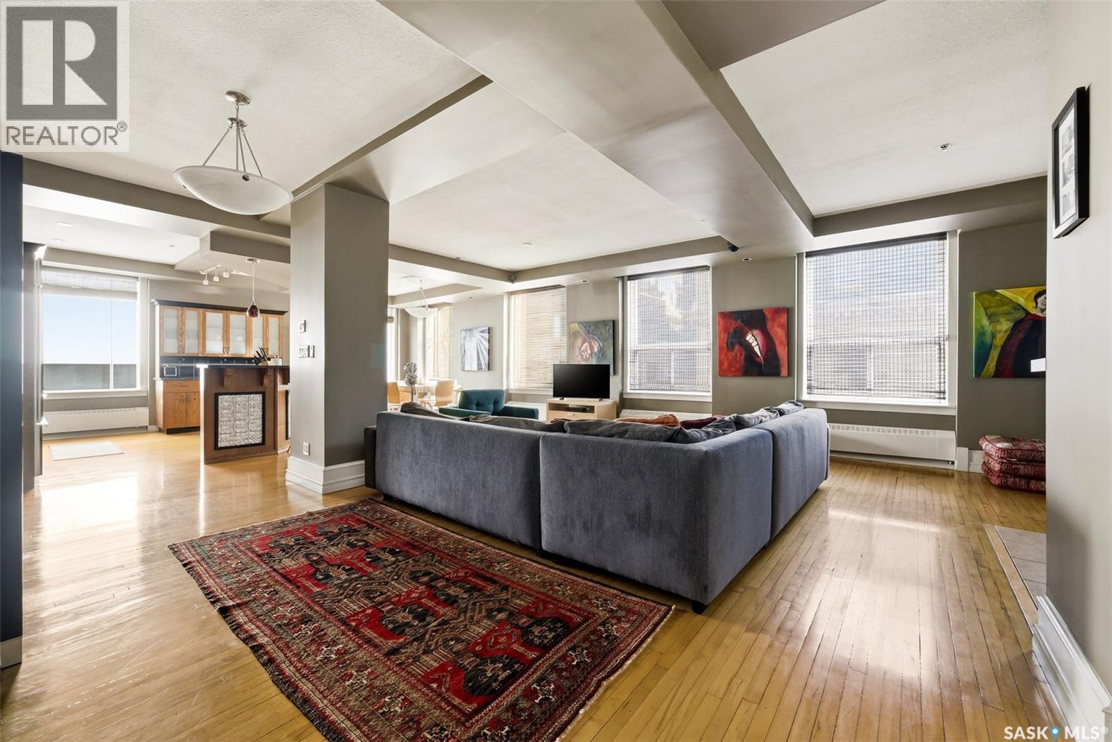 #400 2020 11TH AVENUE - 5