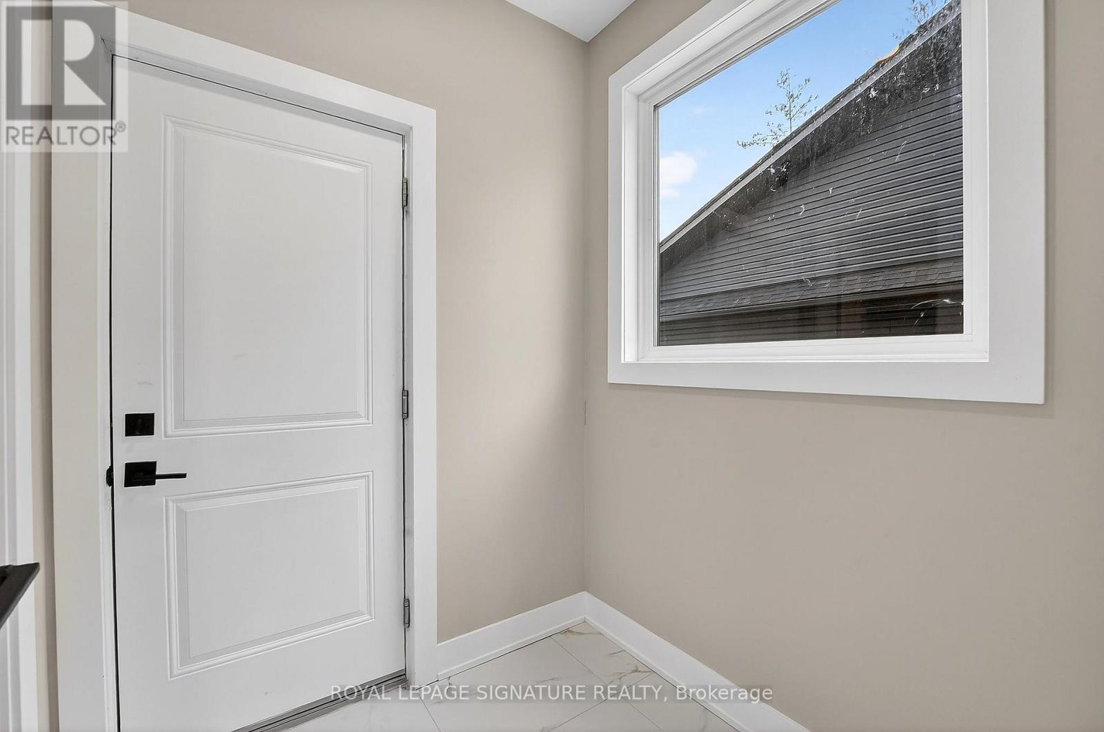 #5 297 WHITING STREET - 13