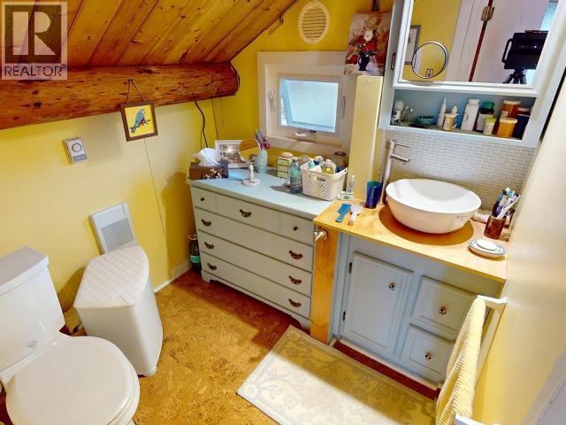 4304 SANDERSON ROAD, Texada Island