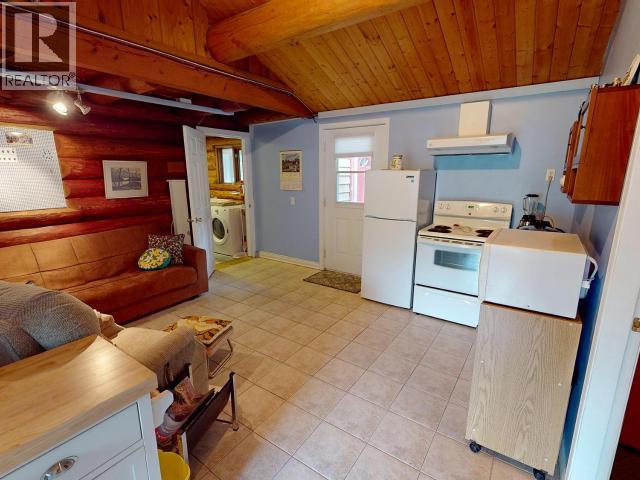 4304 SANDERSON ROAD, Texada Island