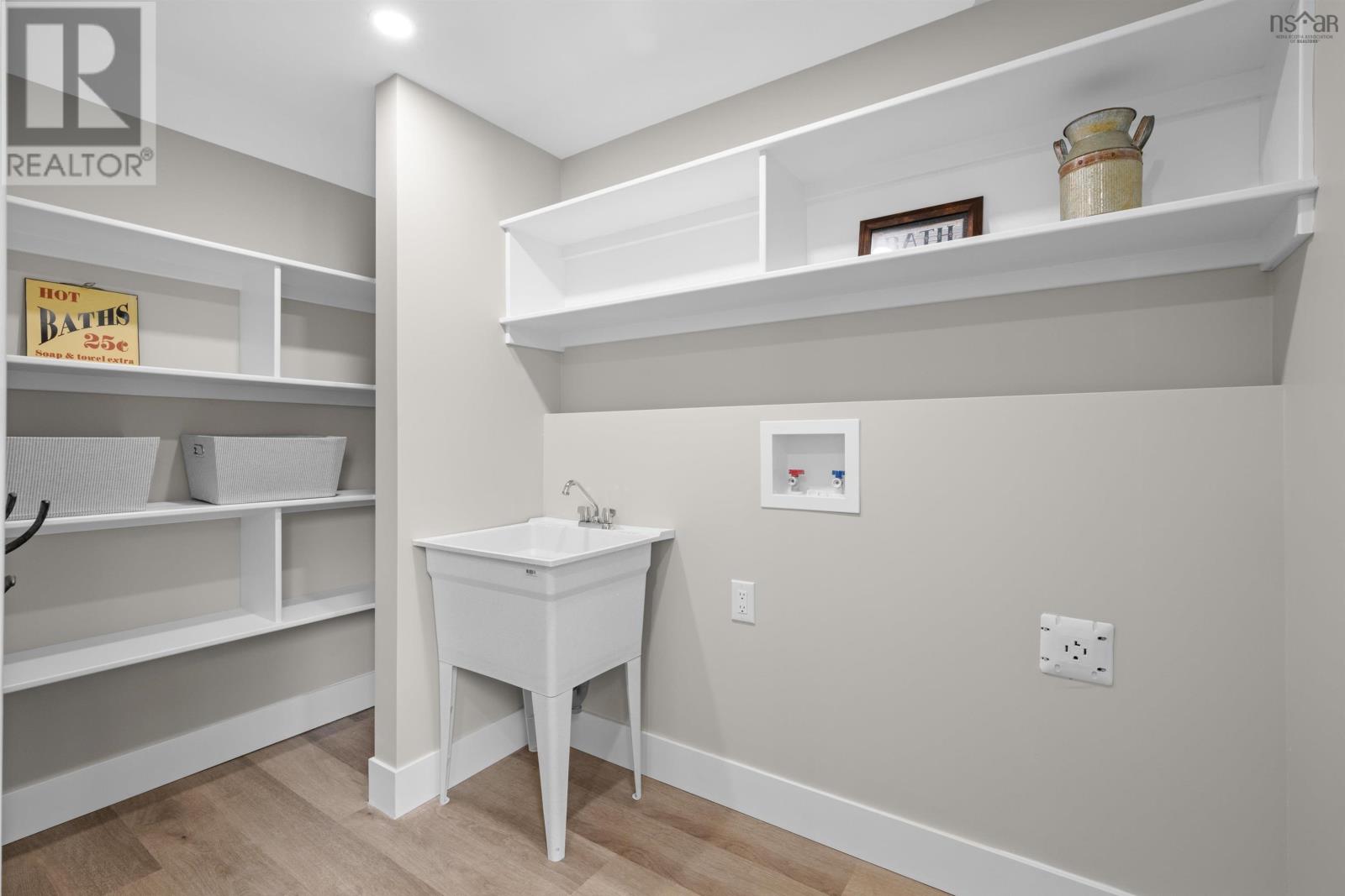 Property 27 of 39 of 7 Daylily Lane