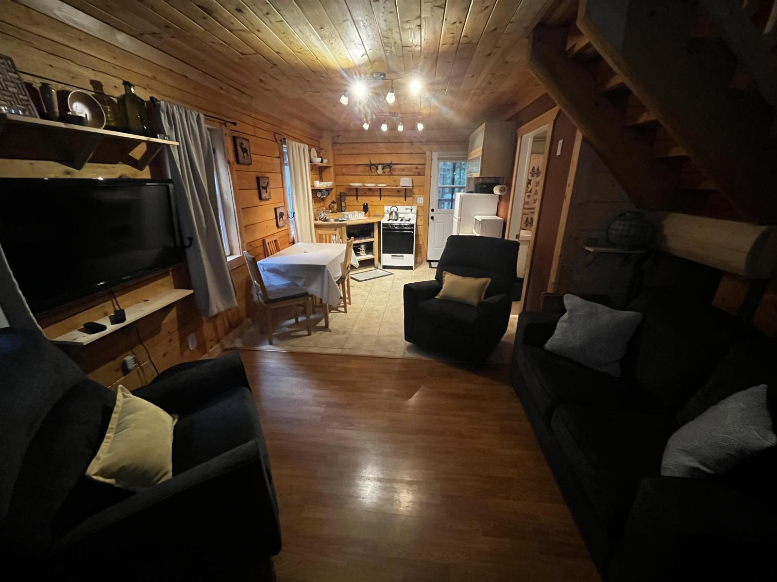 H103 STRAWBERRY LANE, Sunshine Valley, Sunshine Valley