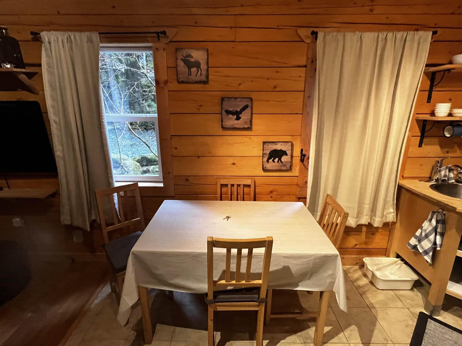 H103 STRAWBERRY LANE, Sunshine Valley, Sunshine Valley