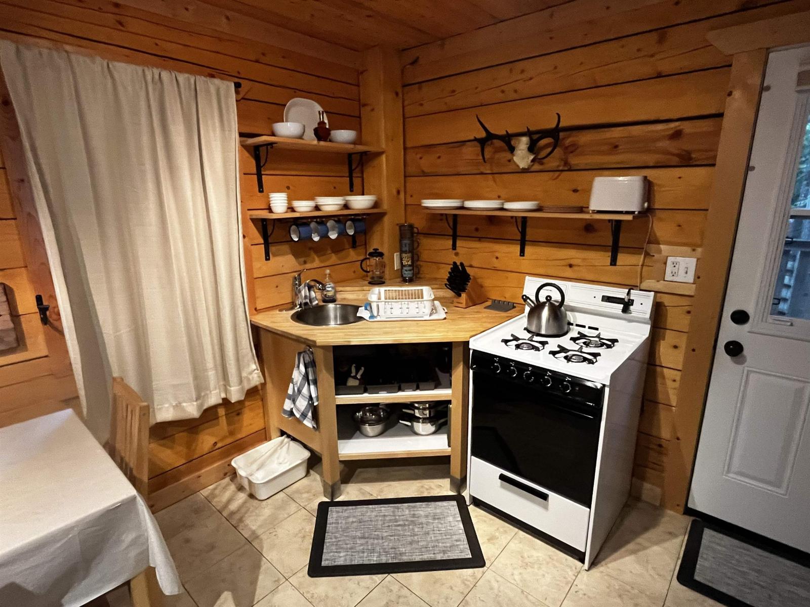 H103 STRAWBERRY LANE, Sunshine Valley, Sunshine Valley