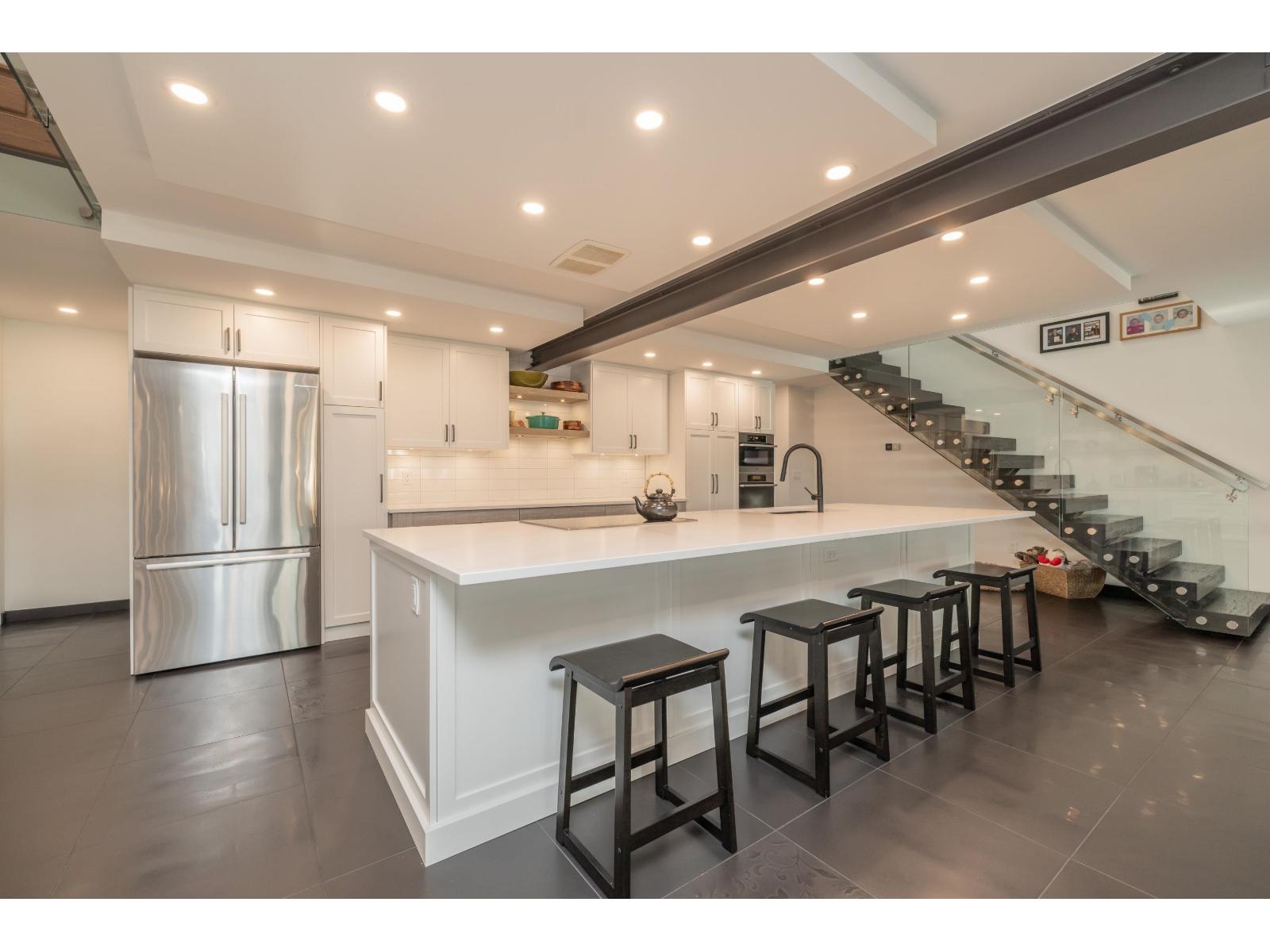 7 15161 PROSPECT AVENUE, White Rock