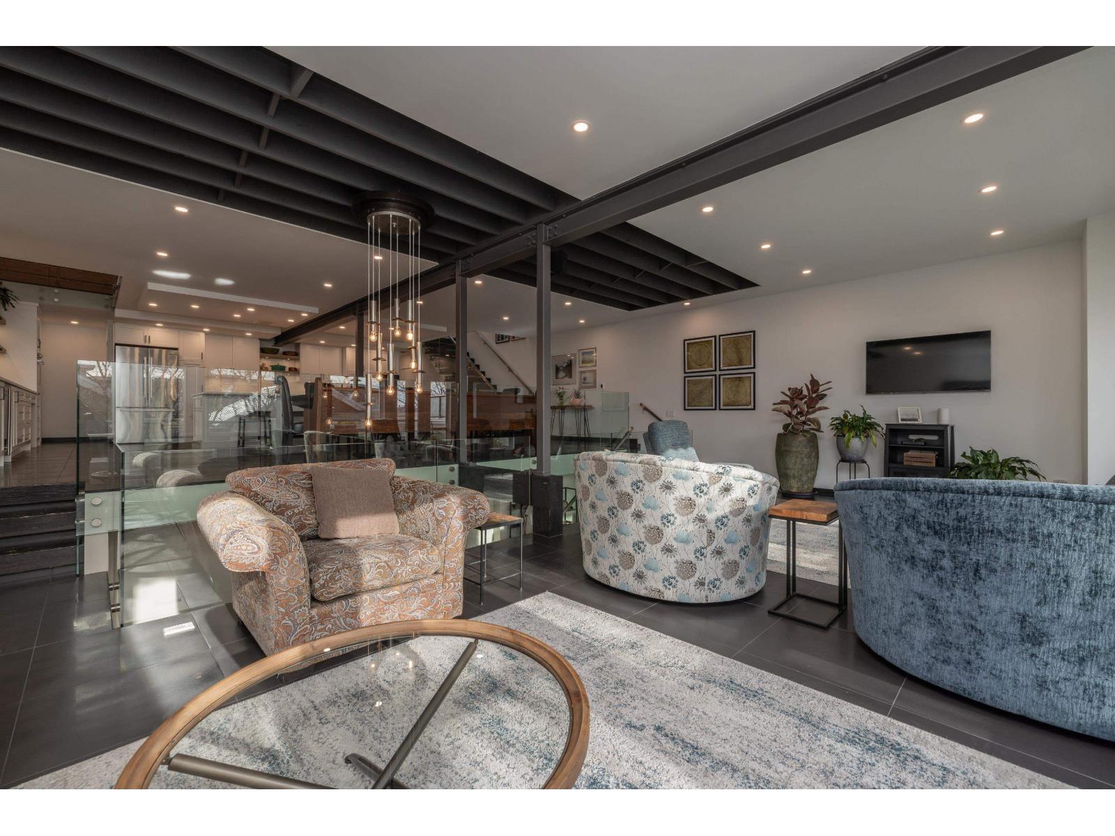 7 15161 PROSPECT AVENUE, White Rock