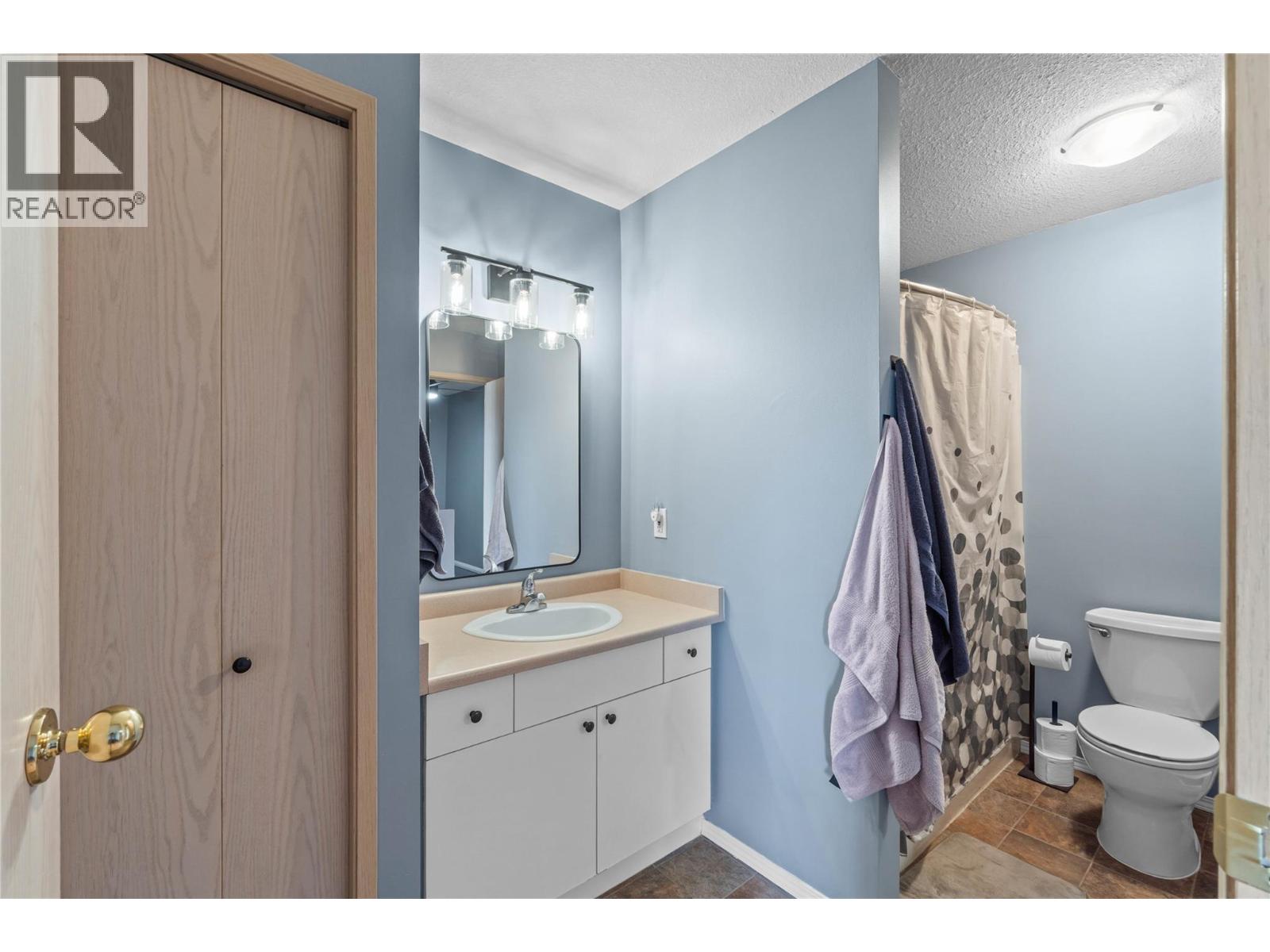 2020 Robson Place Unit# 40, Kamloops