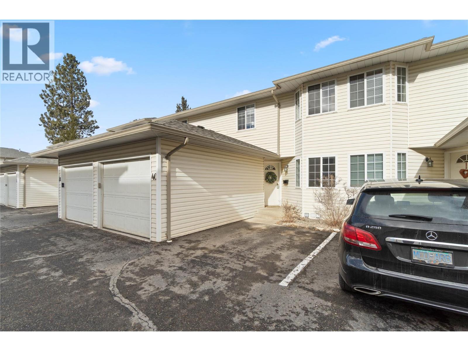 2020 Robson Place Unit# 40, Kamloops