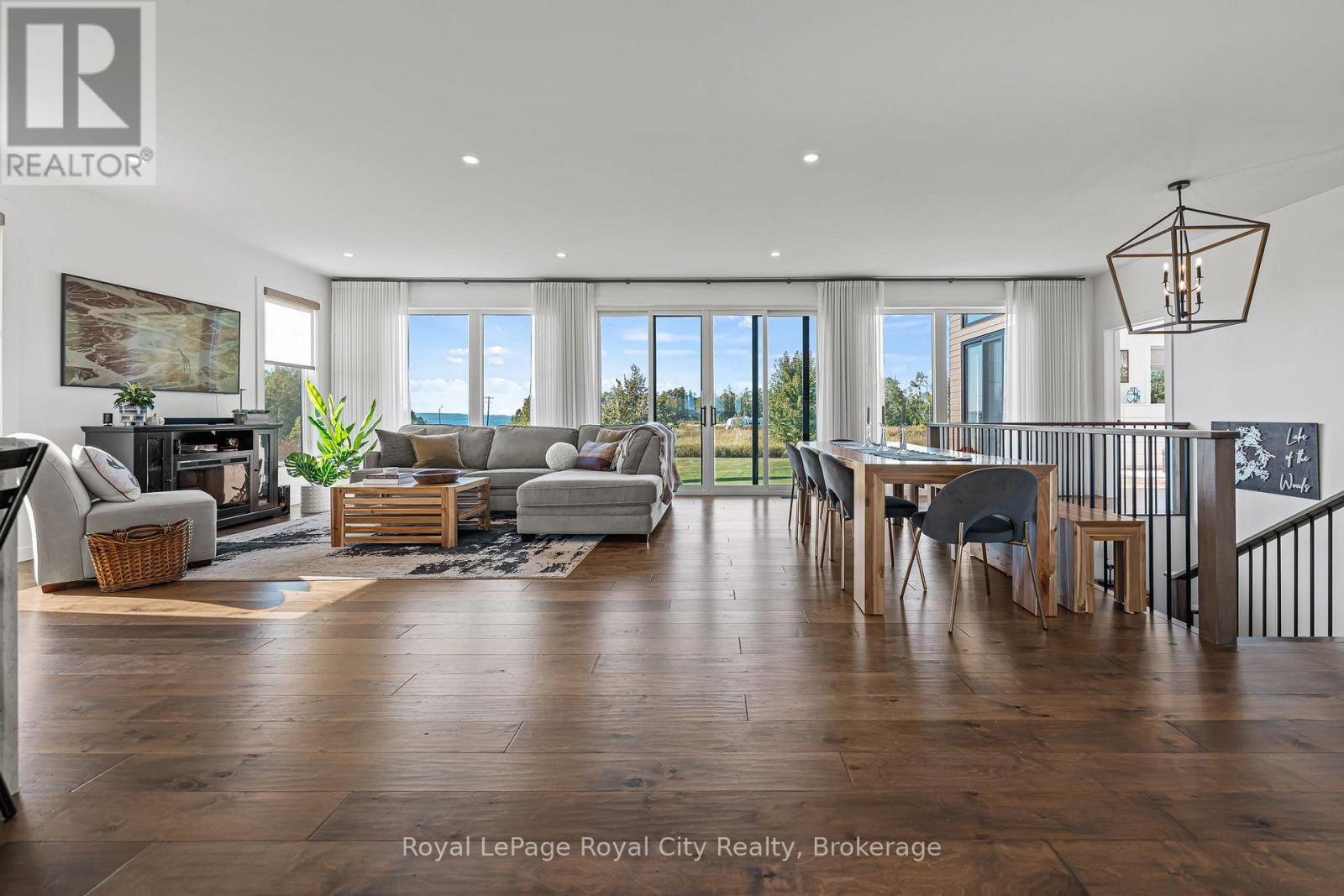 103 UGOVSEK CRESCENT - 5