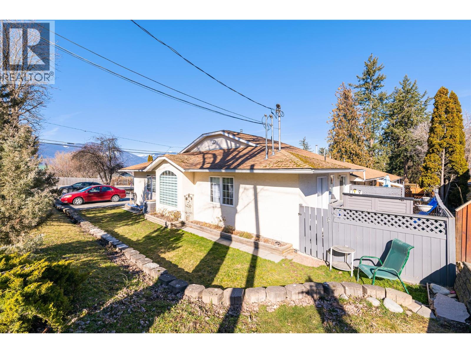 338 9th Avenue S Unit# F, Creston