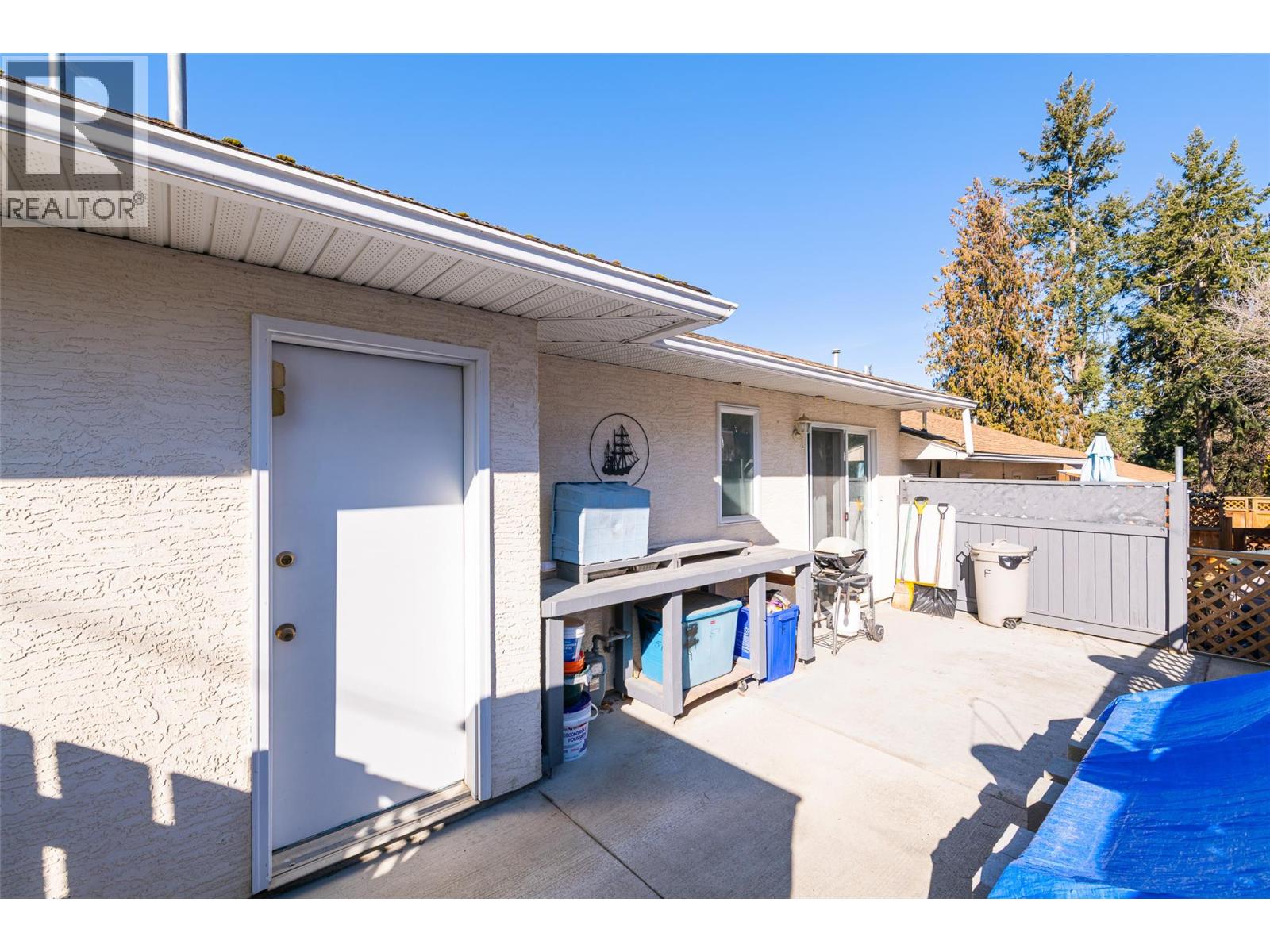 338 9th Avenue S Unit# F, Creston