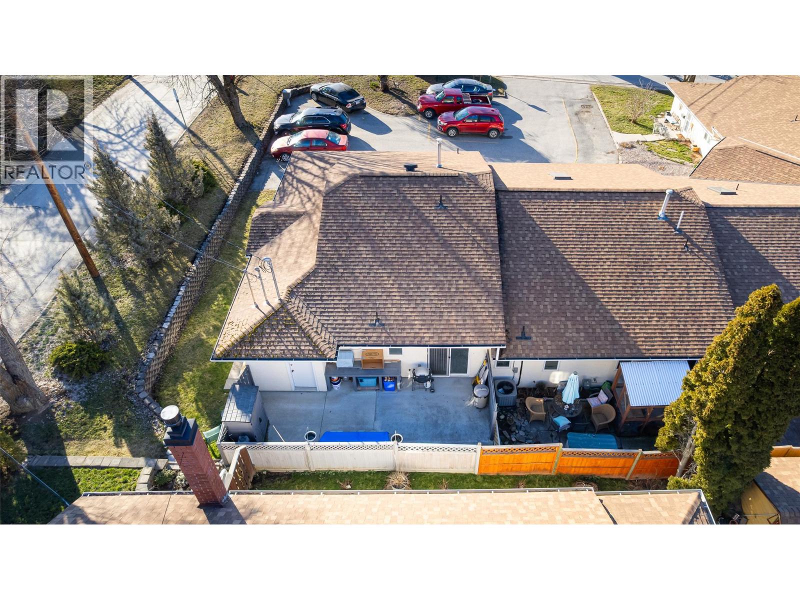 338 9th Avenue S Unit# F, Creston