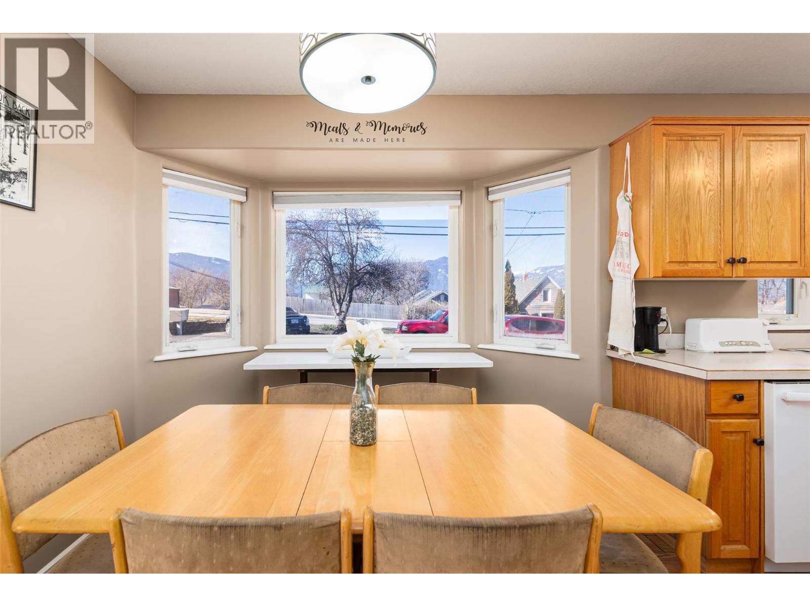 338 9th Avenue S Unit# F, Creston