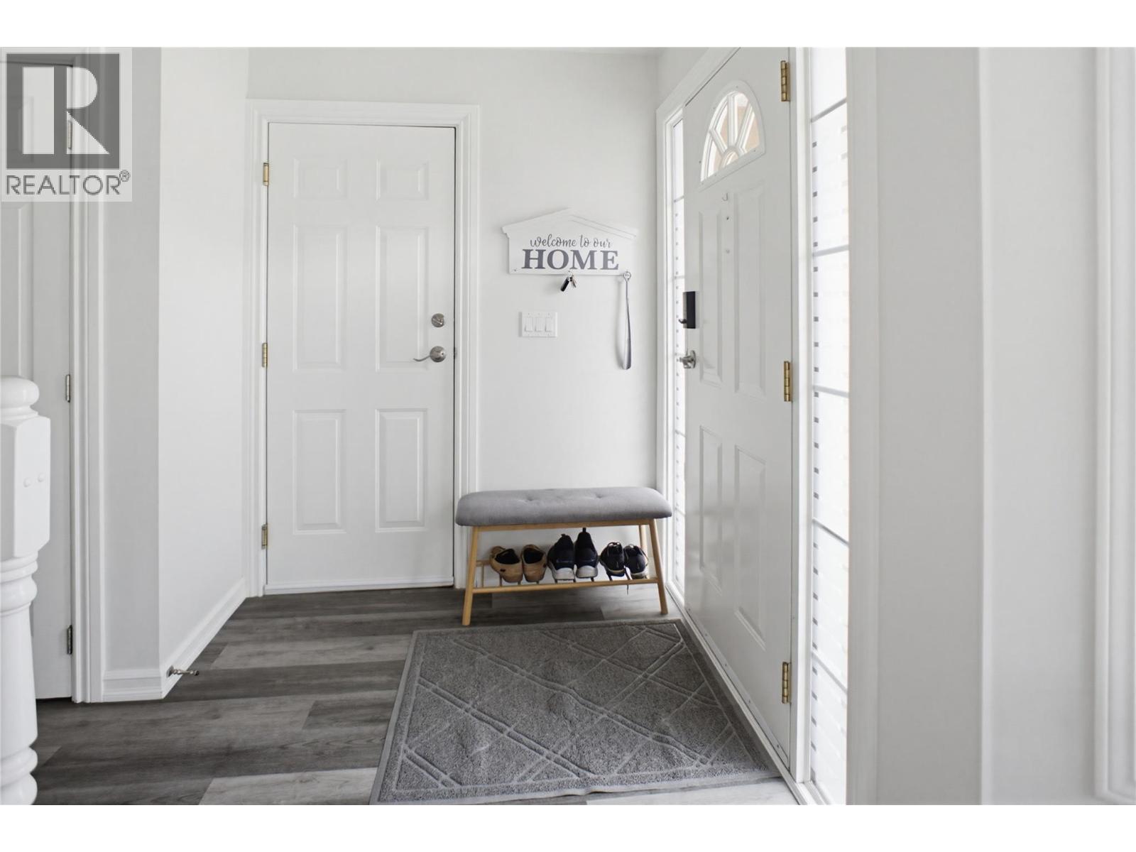 2020 VAN HORNE Drive Unit# 8, Kamloops