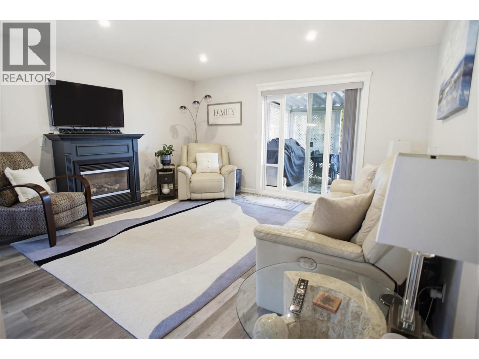 2020 VAN HORNE Drive Unit# 8, Kamloops