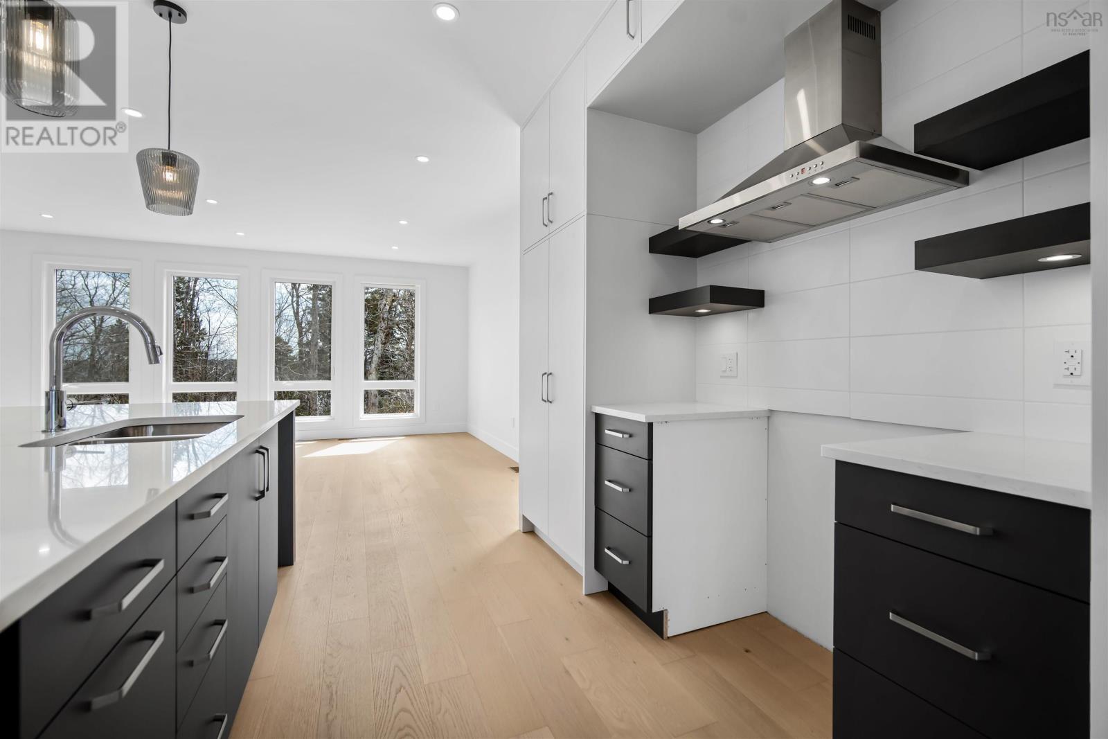 Property 42 of 43 of 2 Merion Court