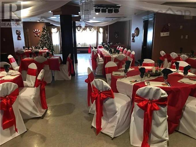 Property 20 of 47 of 100 KINGS Road