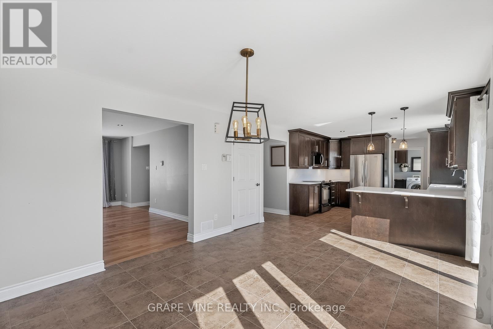 84 SETTLEMENT LANE - 12