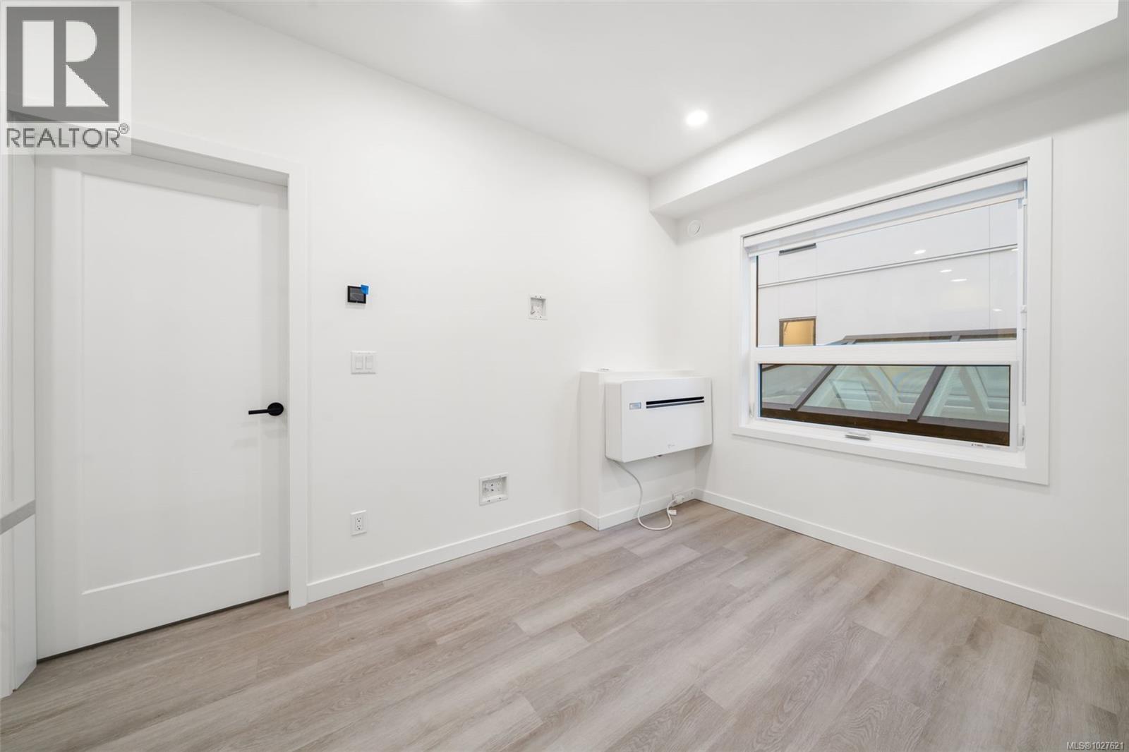 208 610 Lampson Road, Esquimalt