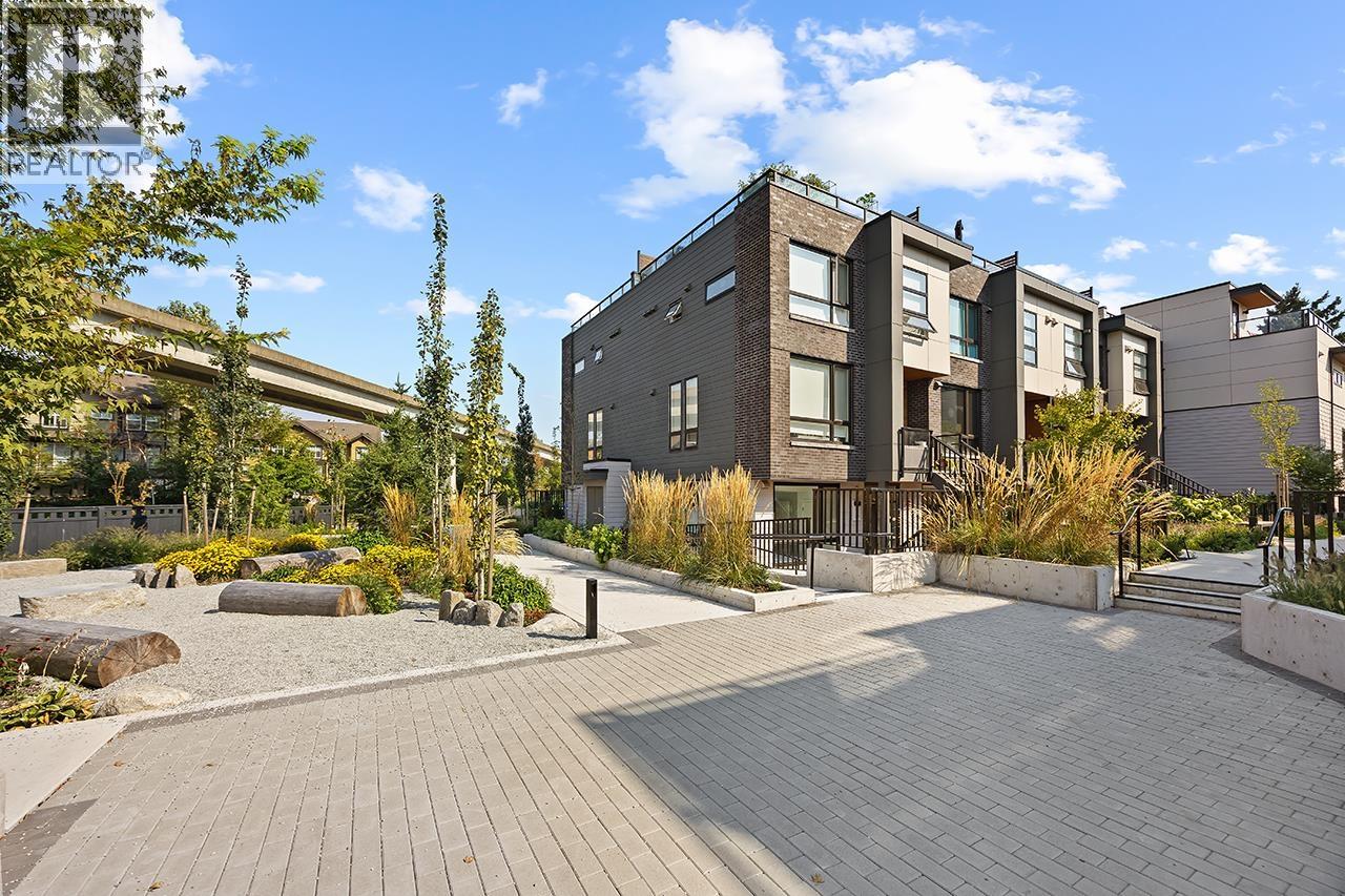 611 6085 IRMIN STREET, Burnaby