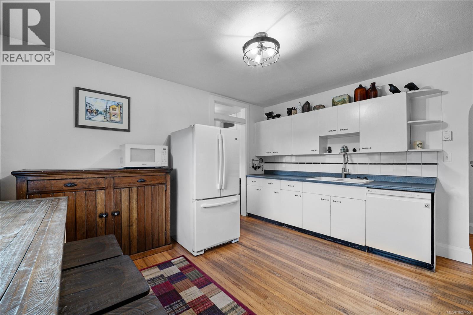 10934 CHEMAINUS RD - 7