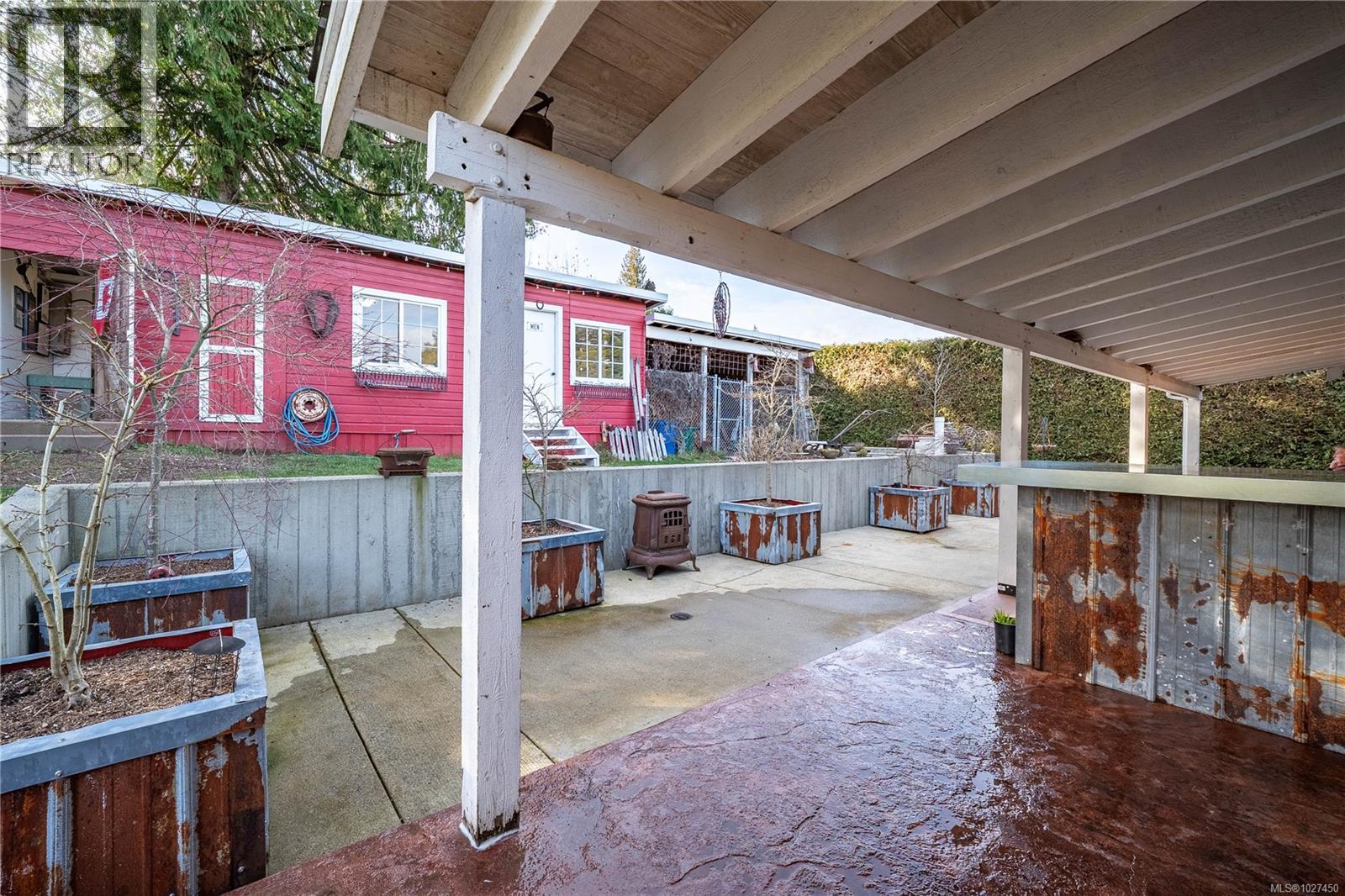 10934 CHEMAINUS RD - 19