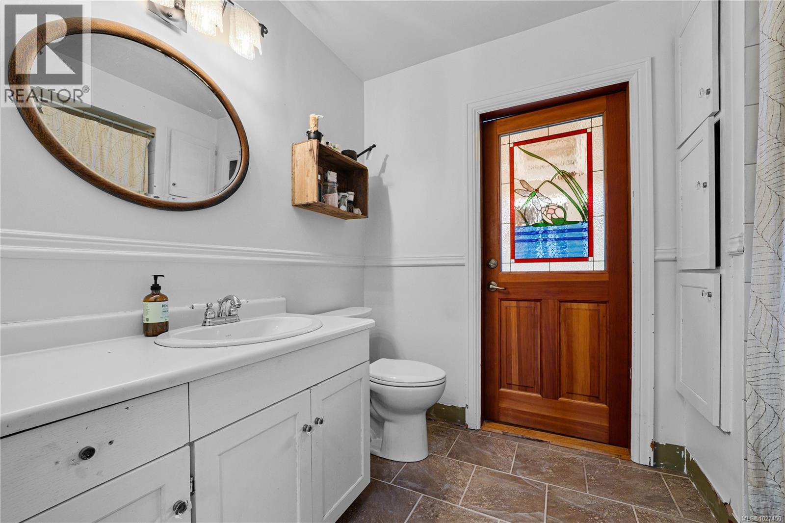 10934 CHEMAINUS RD - 14