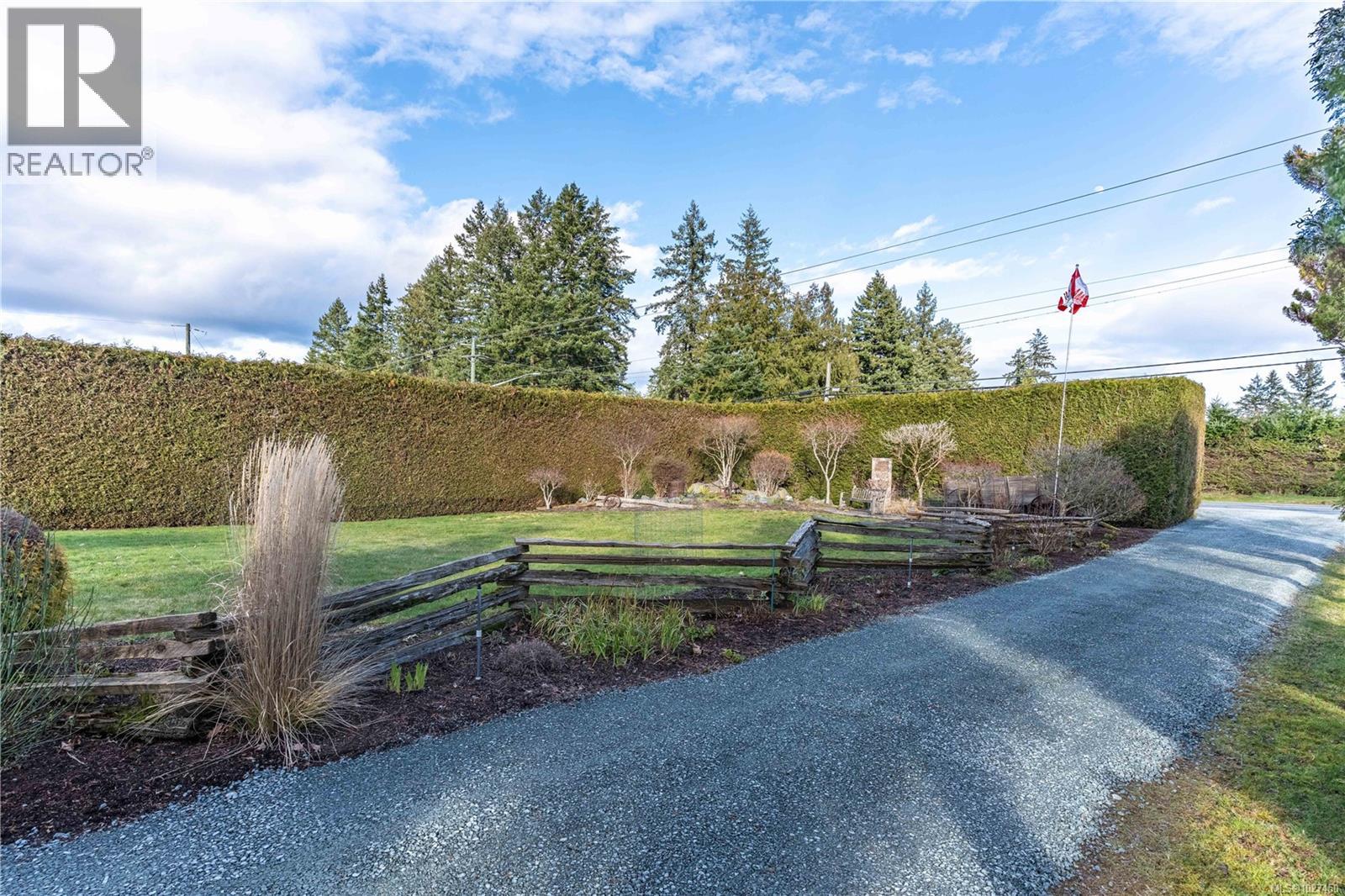 10934 CHEMAINUS RD - 31