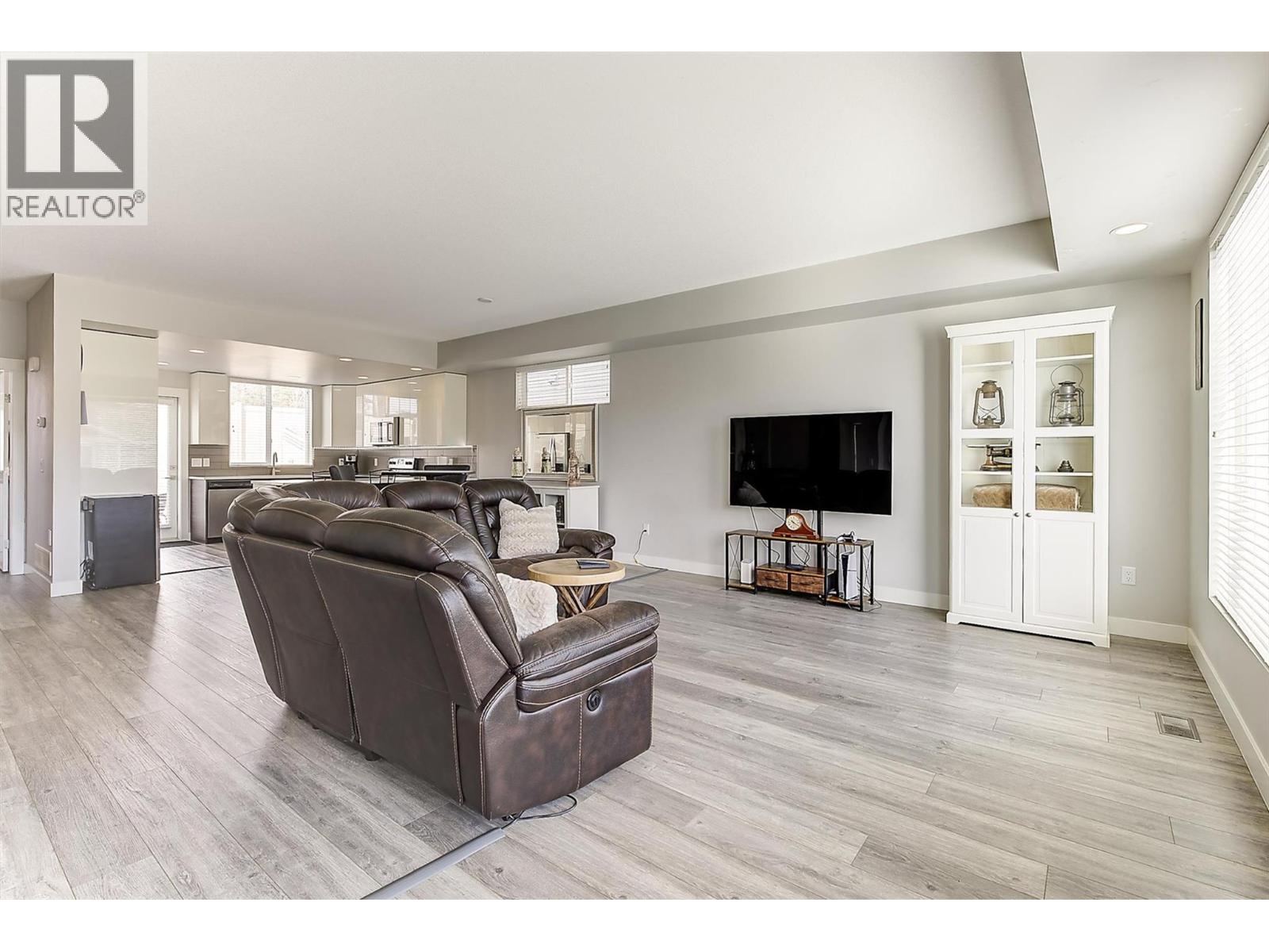 2049 Elkridge Drive Unit# 1, West Kelowna