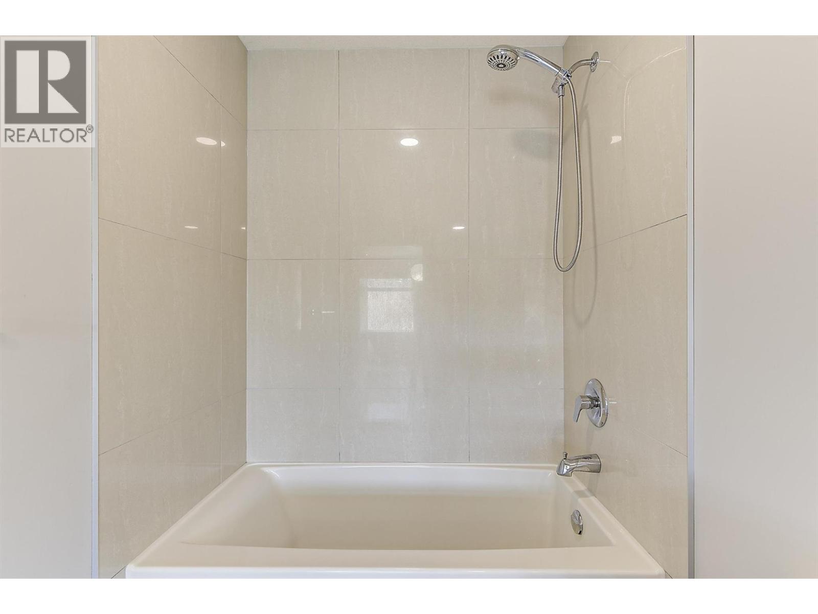 2049 Elkridge Drive Unit# 1, West Kelowna