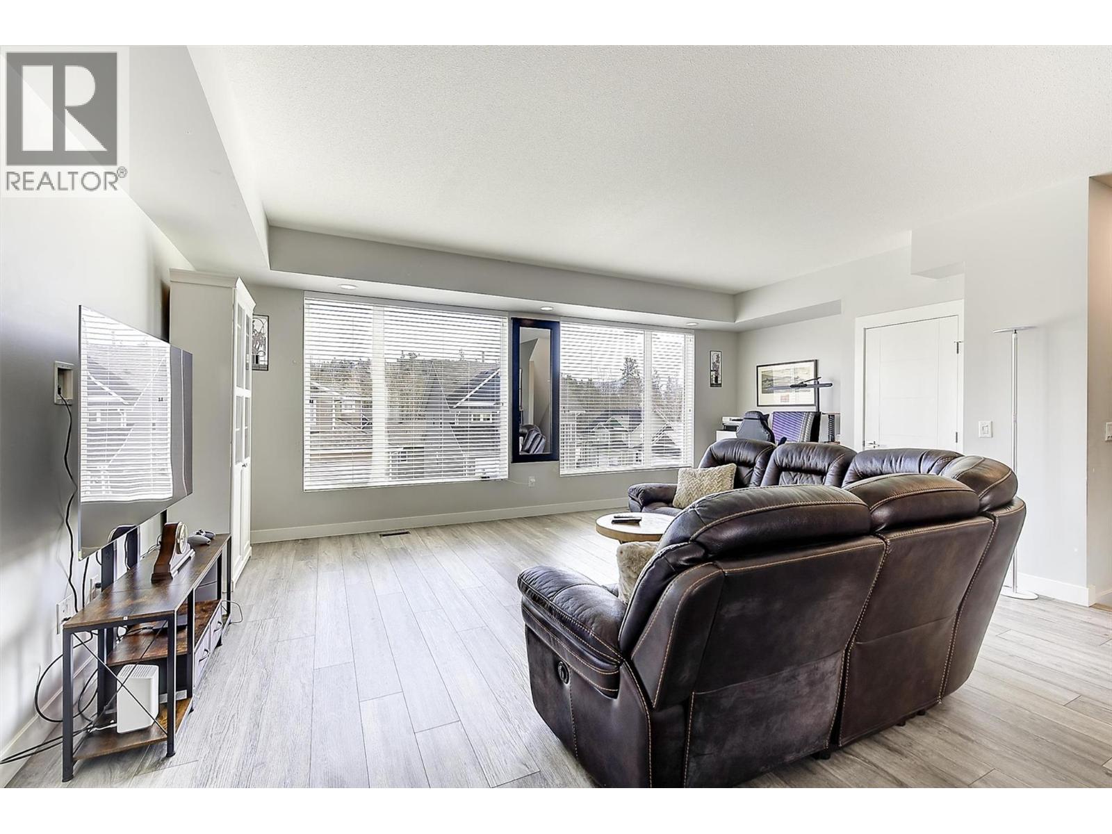 2049 Elkridge Drive Unit# 1, West Kelowna