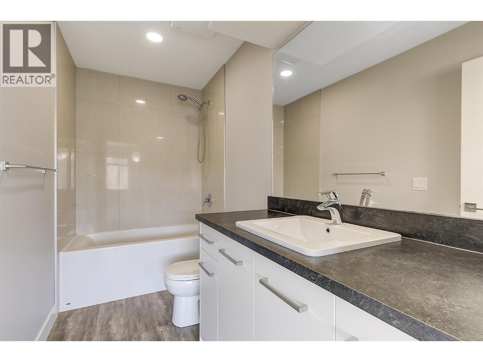 2049 Elkridge Drive Unit# 1, West Kelowna