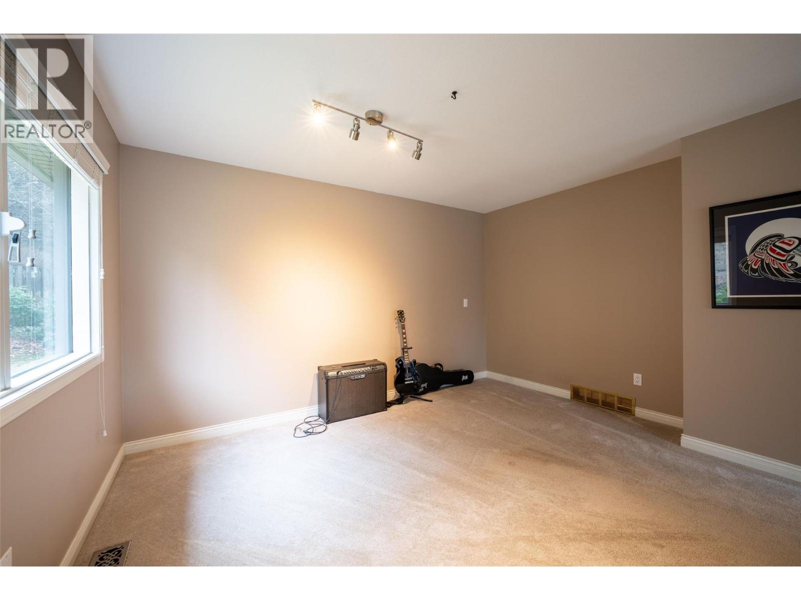 2921 Fieldstone Court, West Kelowna