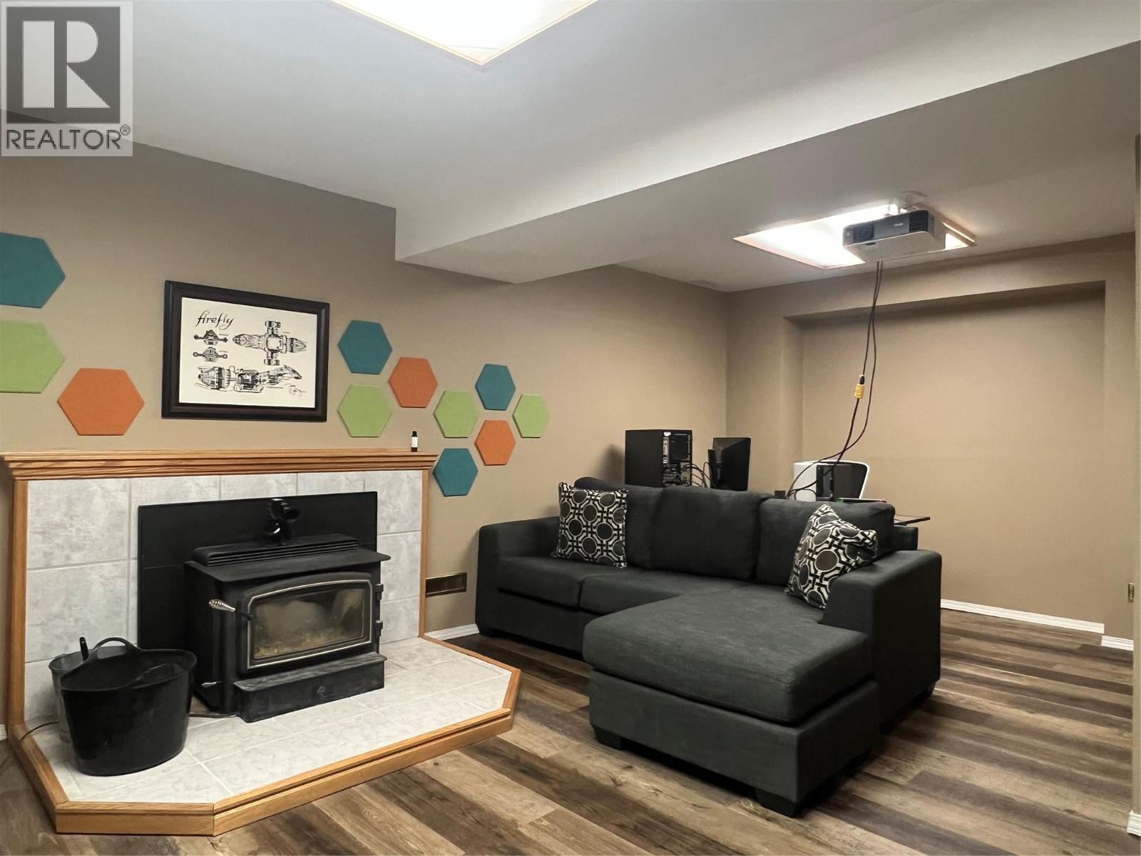 1713 90 Avenue, Dawson Creek