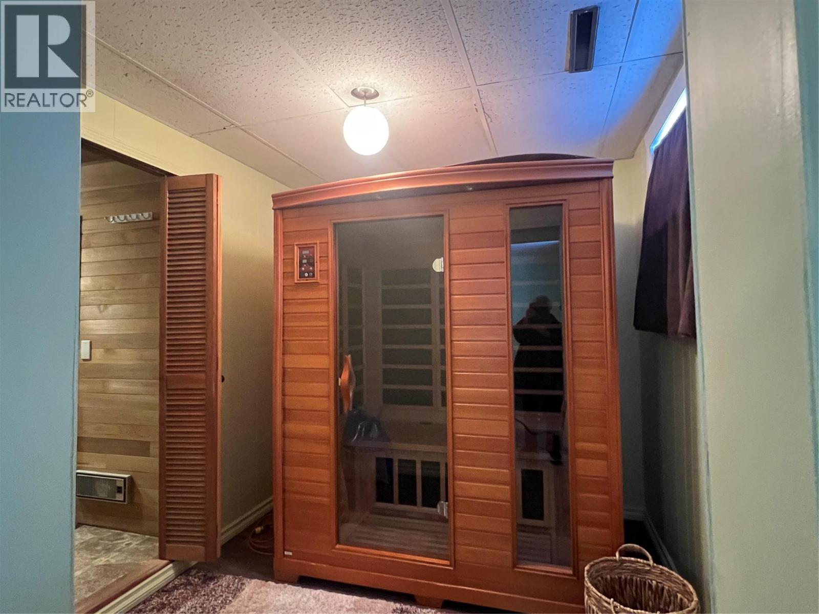 1713 90 Avenue, Dawson Creek