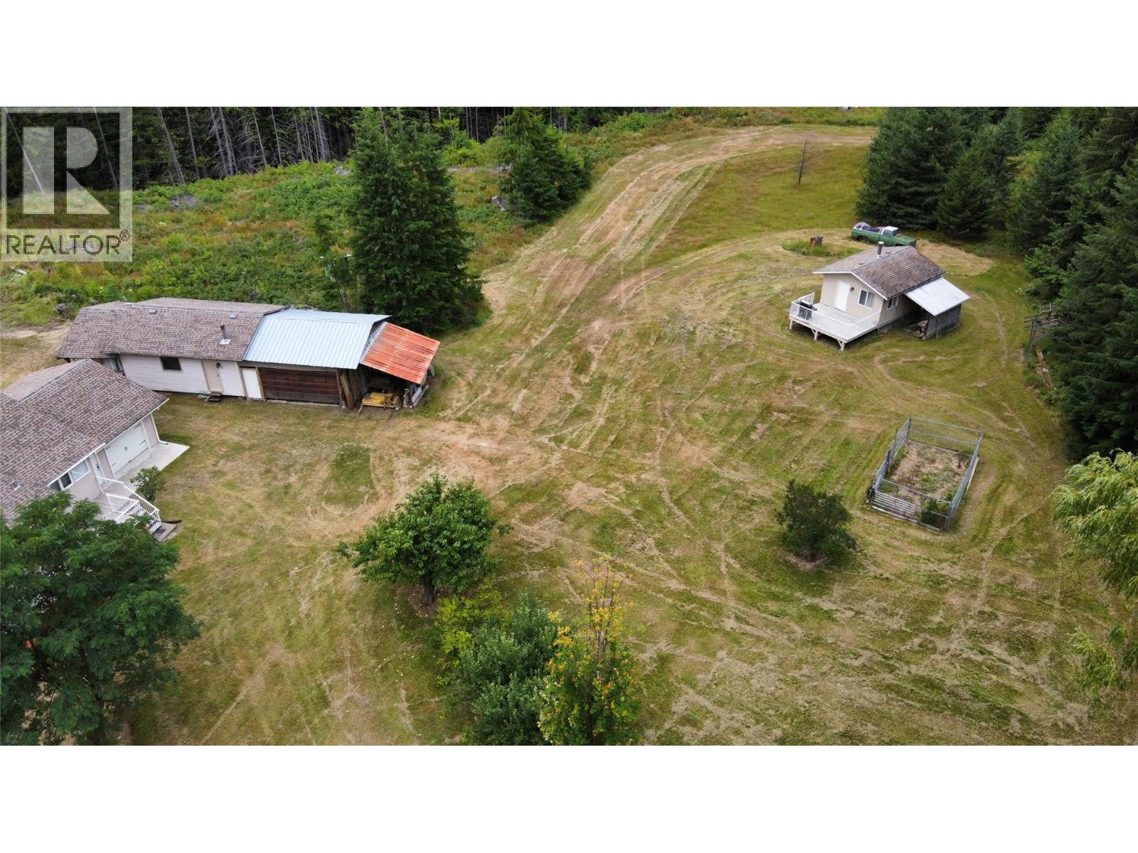 145 MOSTYN ROAD - 28