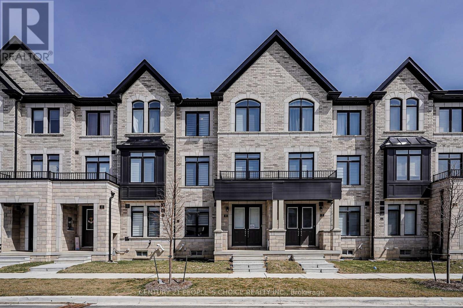 41 MINNOCK STREET W, Caledon, Ontario