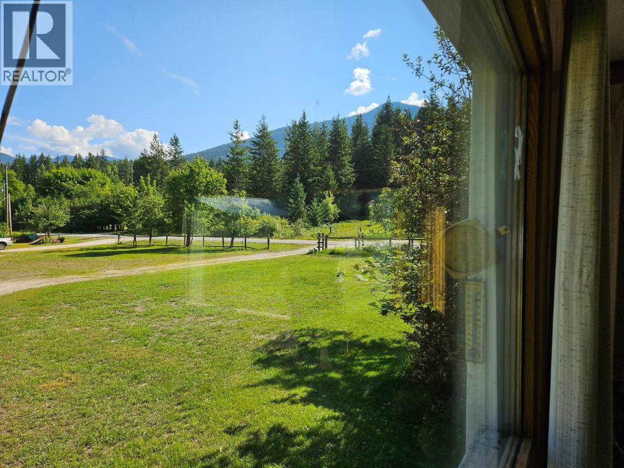 432 ALEXANDER Road, Nakusp