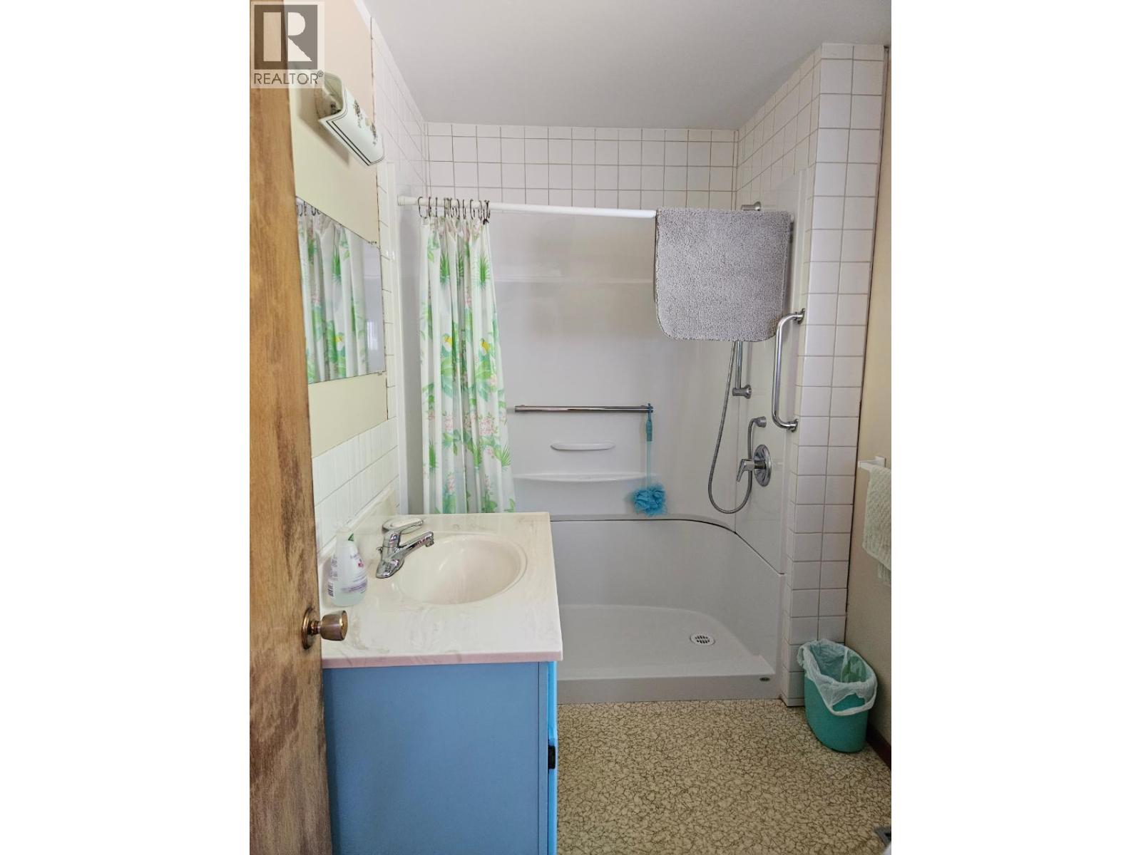 432 ALEXANDER Road, Nakusp