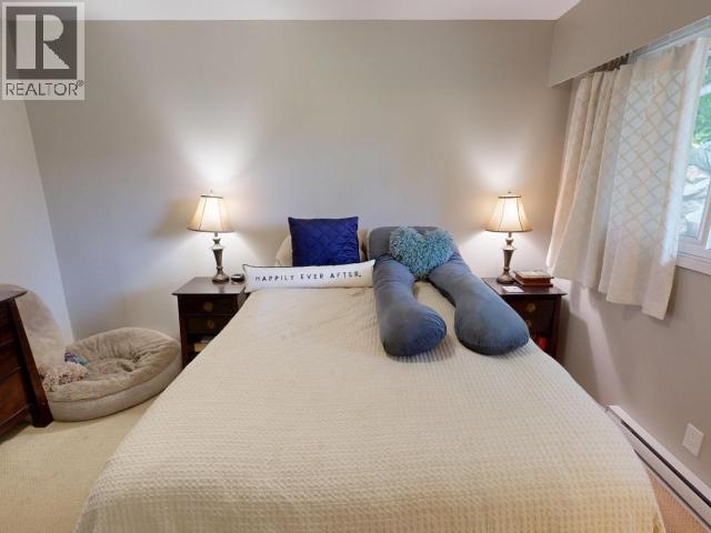 6955 TERRACE STREET, Powell River