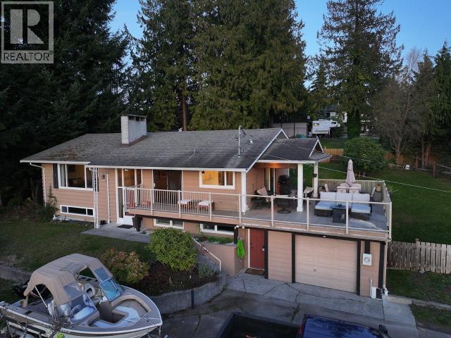 6955 TERRACE STREET, Powell River