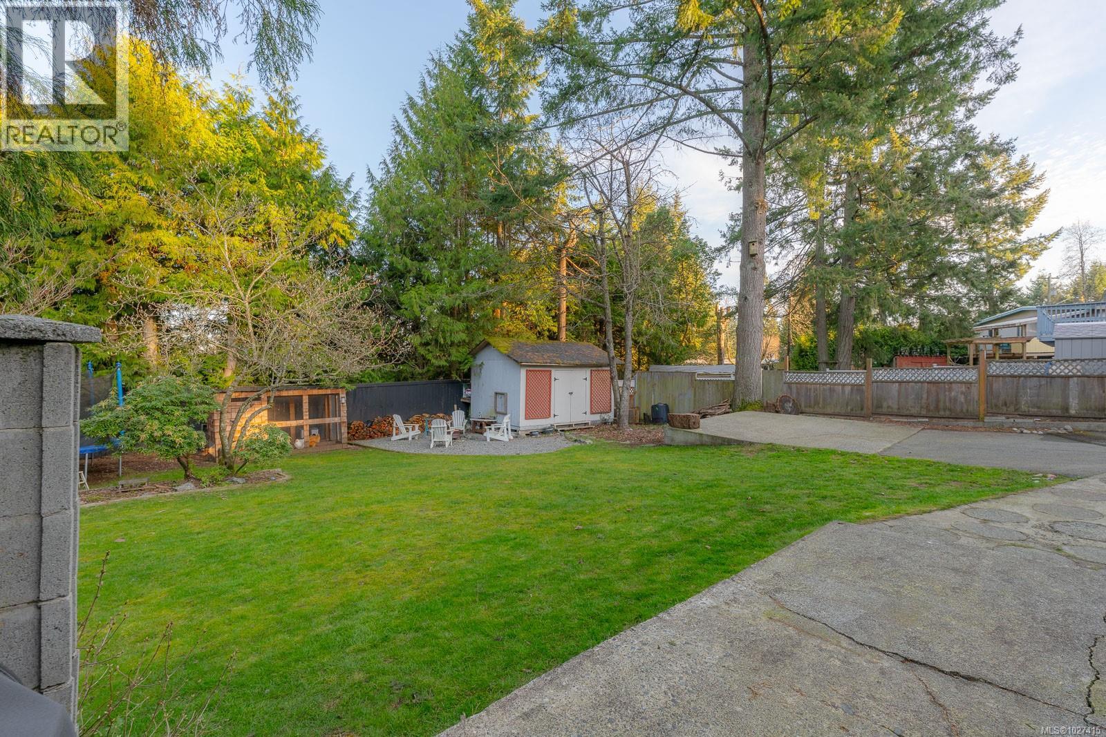 3248 Uplands Dr, Nanaimo