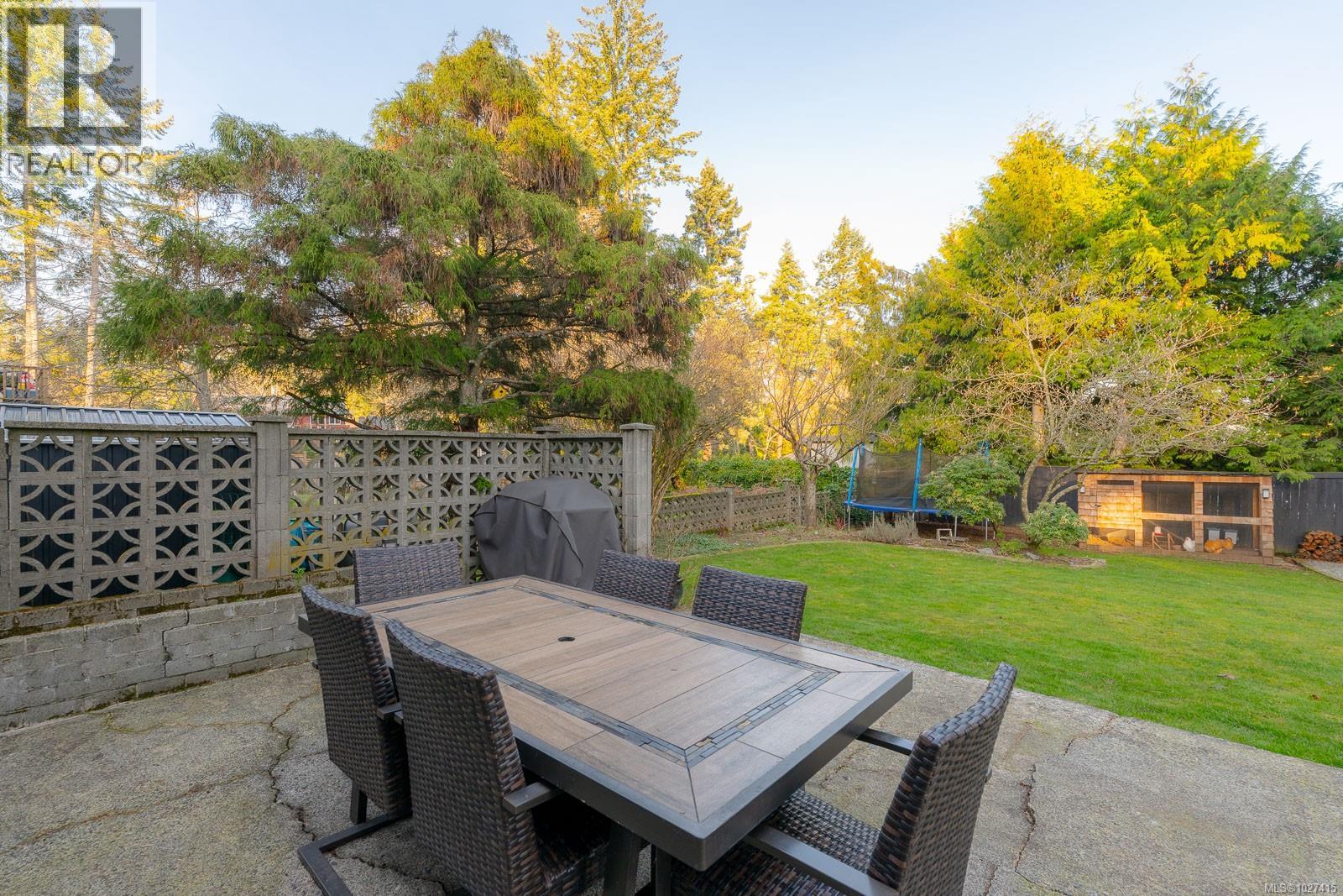 3248 Uplands Dr, Nanaimo