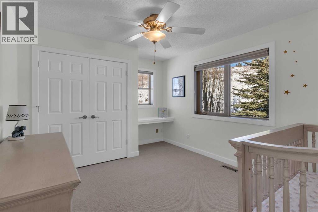 Single Family House for Sale in  Discovery Ridge Boulevard SW Discovery Ridge Calgary 