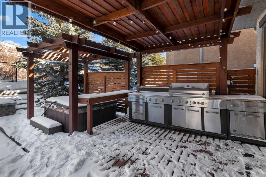 Single Family House for Sale in  Discovery Ridge Boulevard SW Discovery Ridge Calgary 