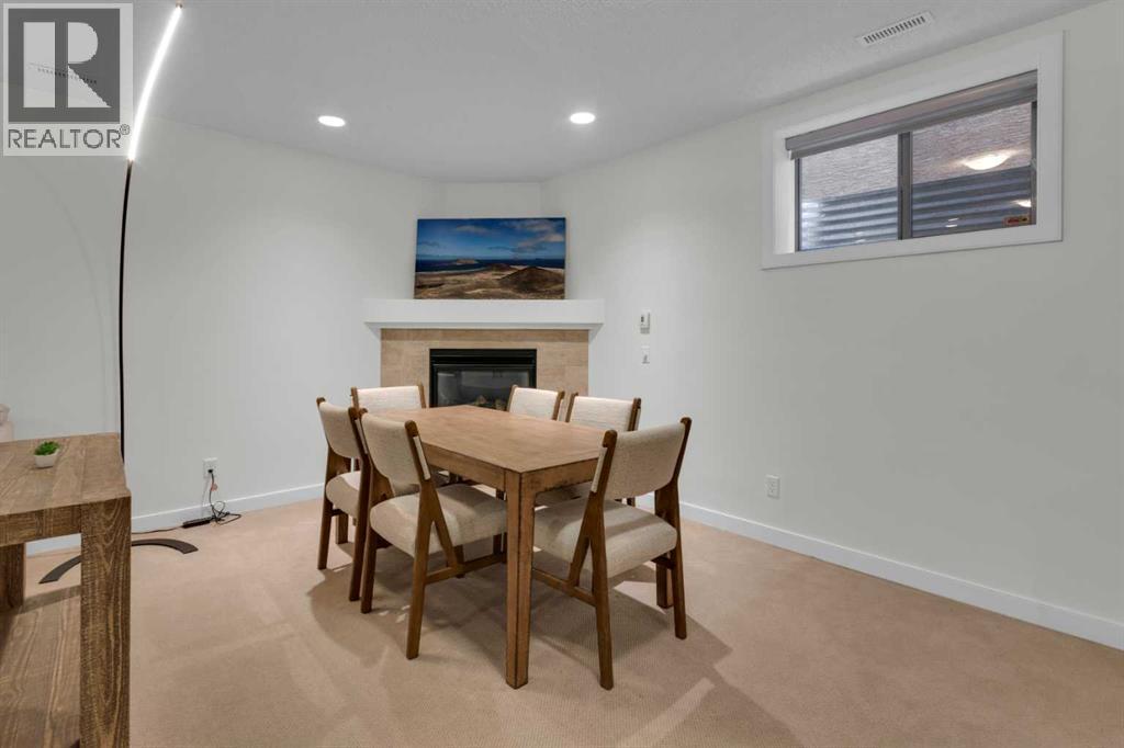 Single Family House for Sale in  Discovery Ridge Boulevard SW Discovery Ridge Calgary 