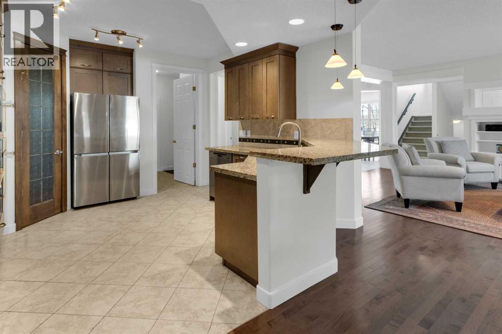 Single Family House for Sale in  Discovery Ridge Boulevard SW Discovery Ridge Calgary 